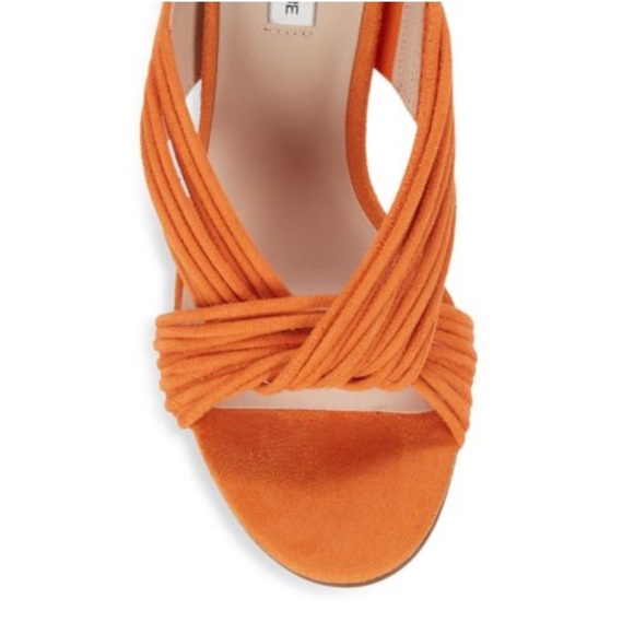 Saks Fifth Avenue Rapid Faux Suede Heel Sandals Sz 7.5 - Picture 7 of 8